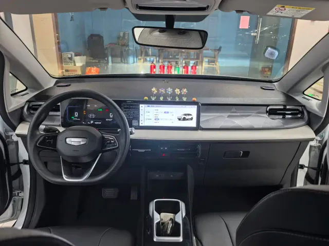 Geely Geometry E Firefly — Фото автомобиля 5