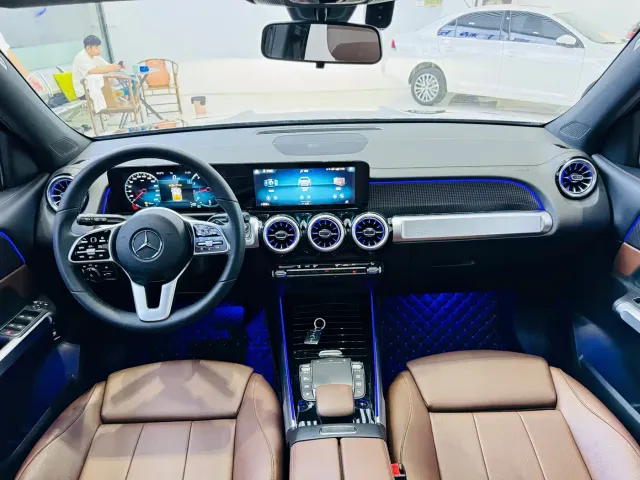 Mercedes-Benz GLB-Class — Фото автомобиля 10