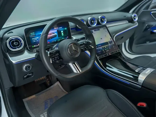 Mercedes-Benz C-Class — Фото автомобиля 10