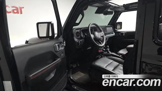 Jeep Wrangler JL — Фото автомобиля 15
