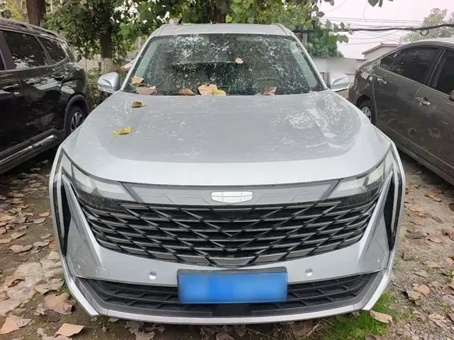Geely Boyue L — Фото автомобиля 2
