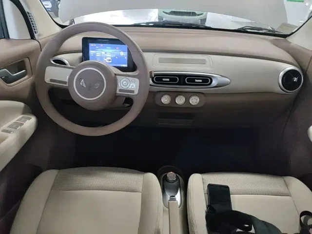 Wuling Hongguang Mini EV — Фото автомобиля 9