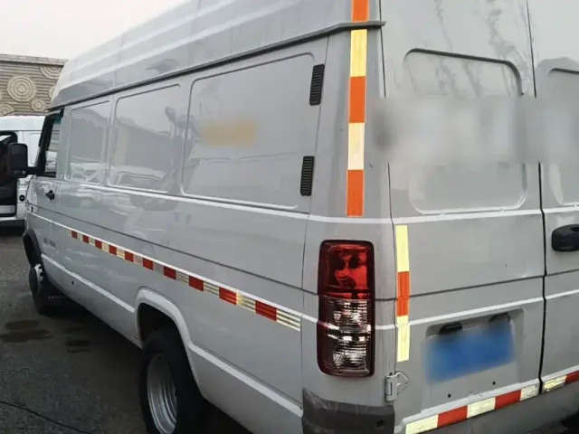 Iveco Daily — Фото автомобиля 4