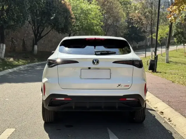 Changan Changan X5 PLUS 2024 1.5T DCT Pioneer Model — Фото автомобиля 13