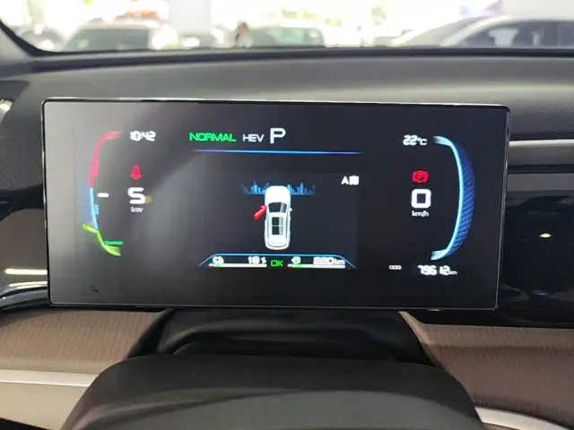 BYD Song Pro — Фото автомобиля 11