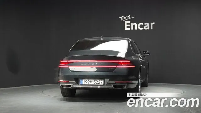 Genesis G90 Бензин 3.5 Turbo e-S/C AWD LWB — Фото автомобиля 4