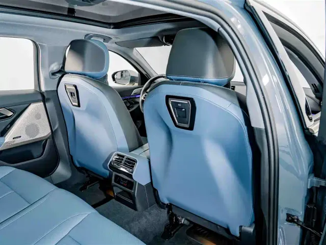 BMW i5 — Фото автомобиля 21