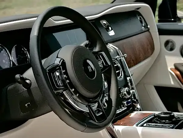 Rolls-Royce Cullinan — Фото автомобиля 6