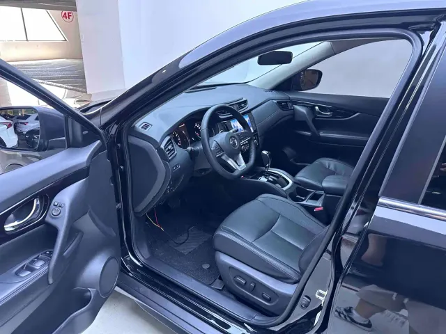 Nissan X-Trail — Фото автомобиля 9