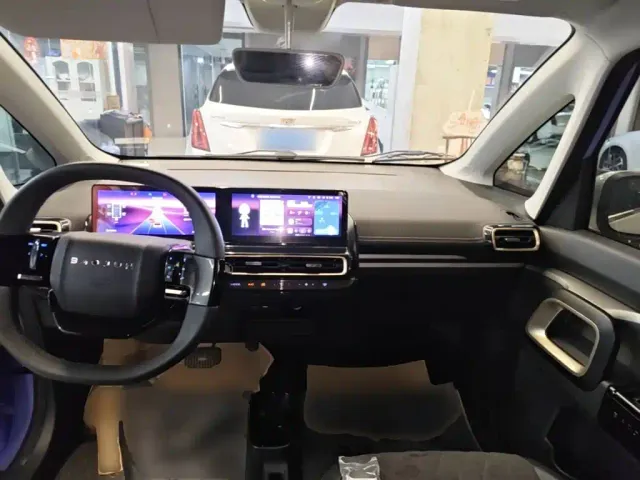 Baojun KiWi EV — Фото автомобиля 9