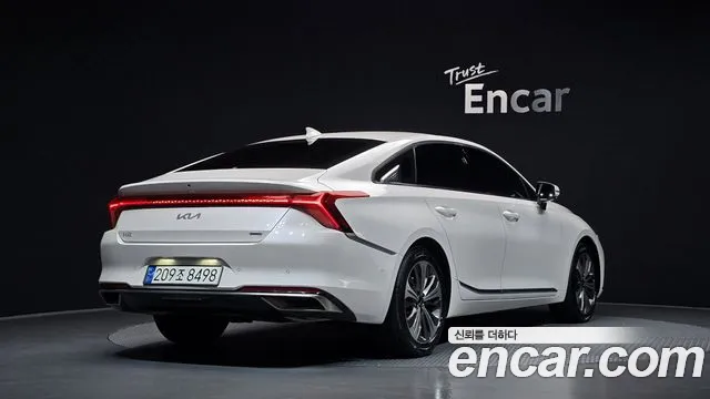 Kia K8 Hybrid — Фото автомобиля 2