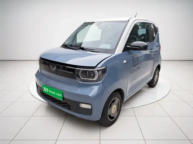 Фотография автомобиля — Wuling Hongguang Mini EV