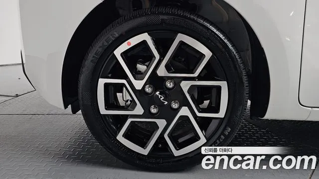 Kia RAY Новый Kia Ray Signature — Фото автомобиля 5