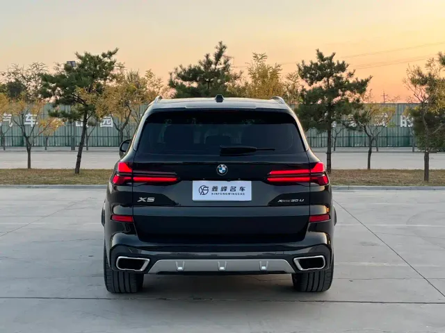 BMW X5 — Фото автомобиля 29