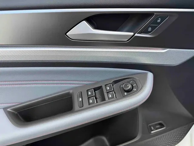 Volkswagen Lamando — Фото автомобиля 10