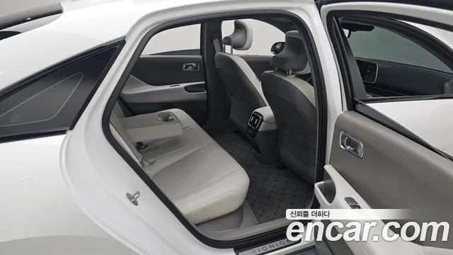 Hyundai Ioniq6 — Фото автомобиля 12