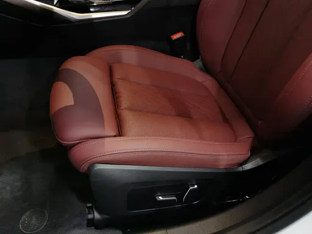 BMW 3 Series — Фото автомобиля 20