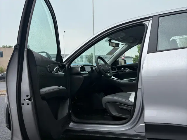 Geely Starry Wish — Фото автомобиля 8