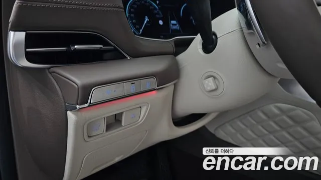 Genesis GV80 2.5T Бензин AWD — Фото автомобиля 16