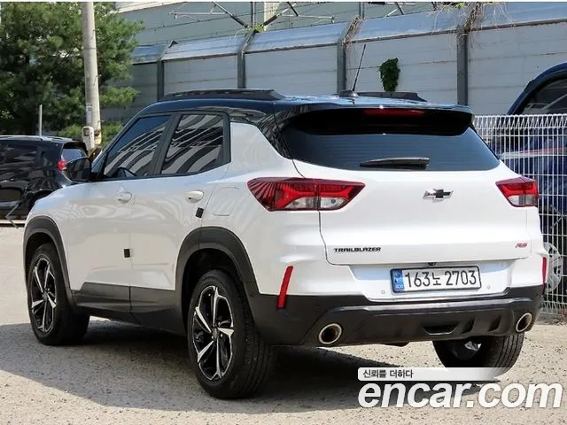 Chevrolet Trailblazer — Фото автомобиля 3