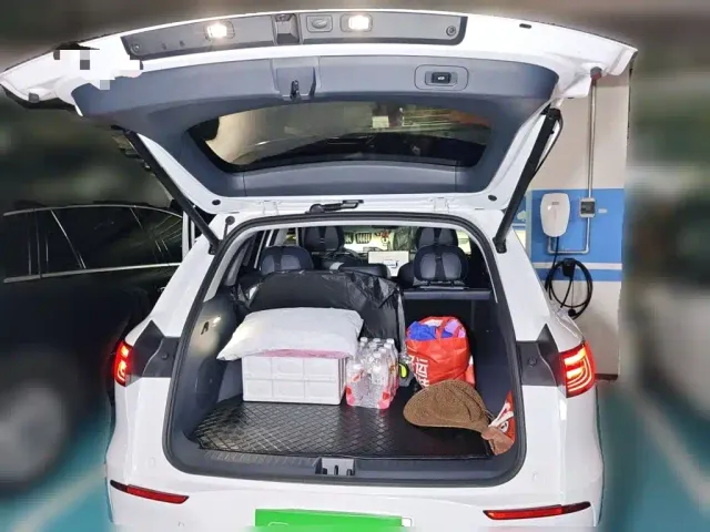 Geely Galaxy E5 — Фото автомобиля 9
