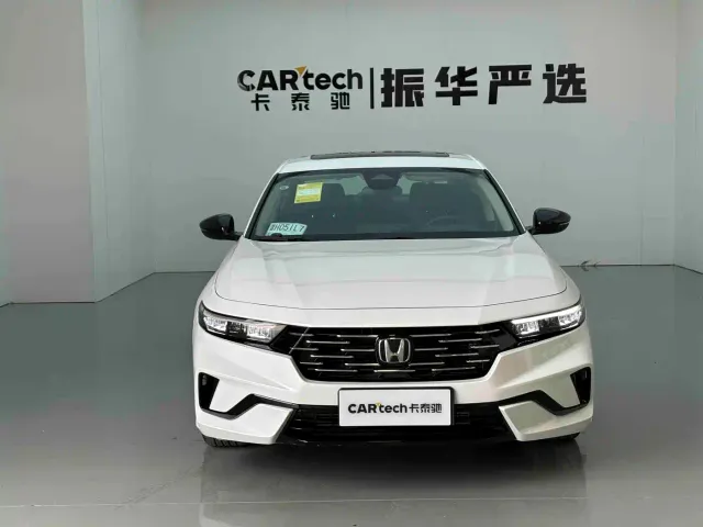 Honda Accord — Фото автомобиля 2