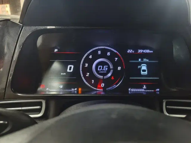 Hyundai Elantra — Фото автомобиля 11