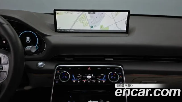 Genesis GV80 — Фото автомобиля 14