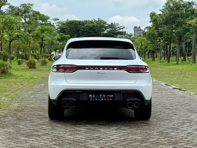 Porsche Macan — Фото автомобиля 19