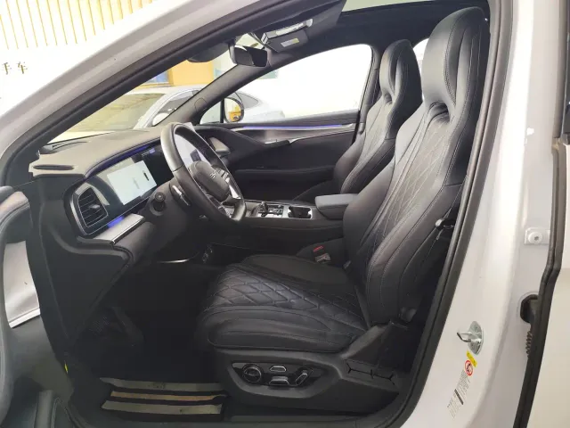 BYD Sealion 07 EV — Фото автомобиля 10