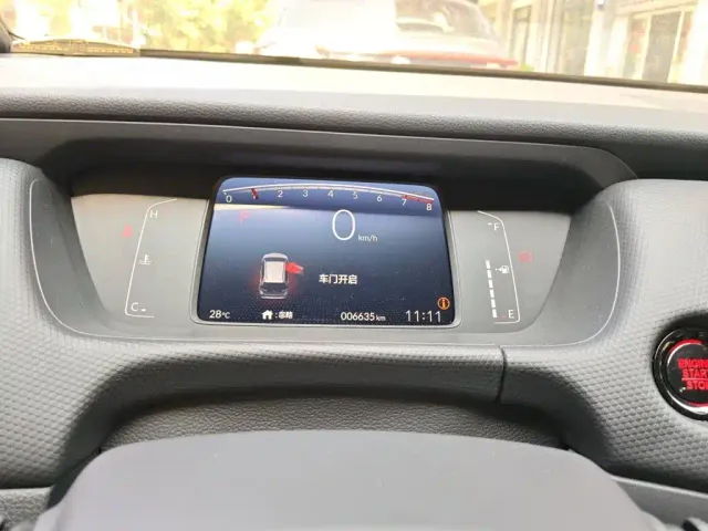 Honda Fit — Фото автомобиля 7
