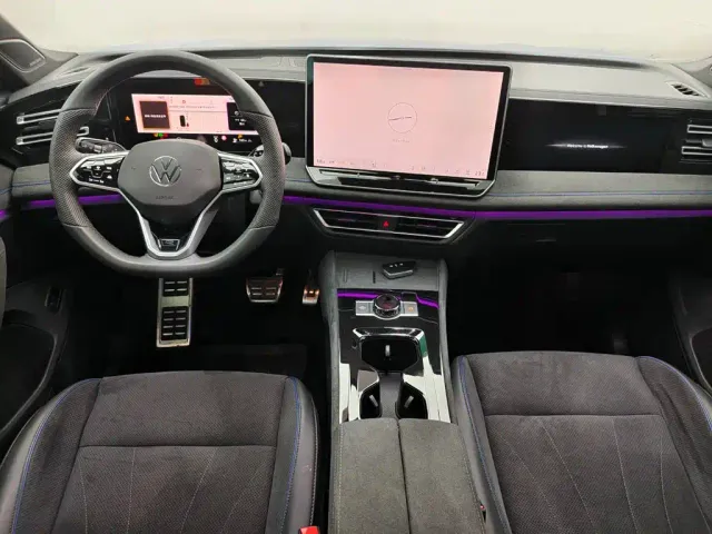 Volkswagen Tiguan L — Фото автомобиля 9