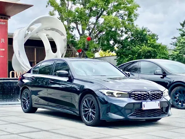 BMW 3 Series — Фото автомобиля 3