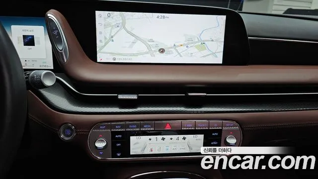 Genesis G90 Бензин 3.5 турбо AWD — Фото автомобиля 13