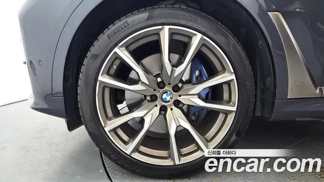 BMW X7 G07 — Фото автомобиля 5