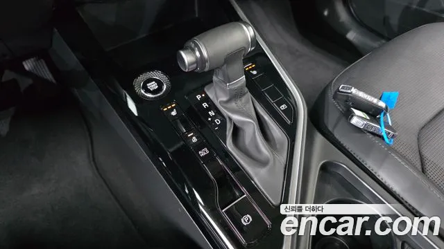 Kia Niro The All New — Фото автомобиля 9
