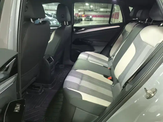 Volkswagen ID.4 Crozz — Фото автомобиля 16