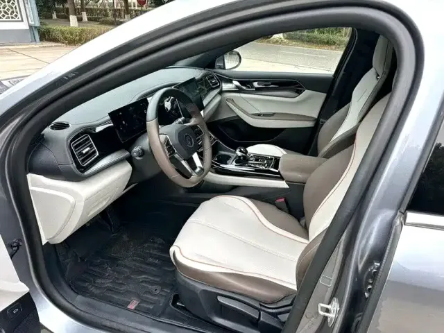 BYD Qin PLUS — Фото автомобиля 5