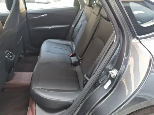 Changan Eado — Фото автомобиля 16