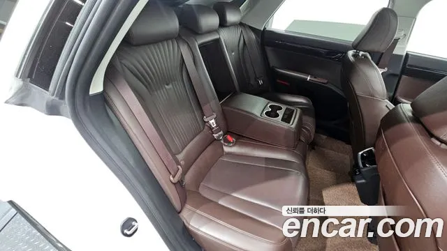 Hyundai Grandeur GN7 — Фото автомобиля 18