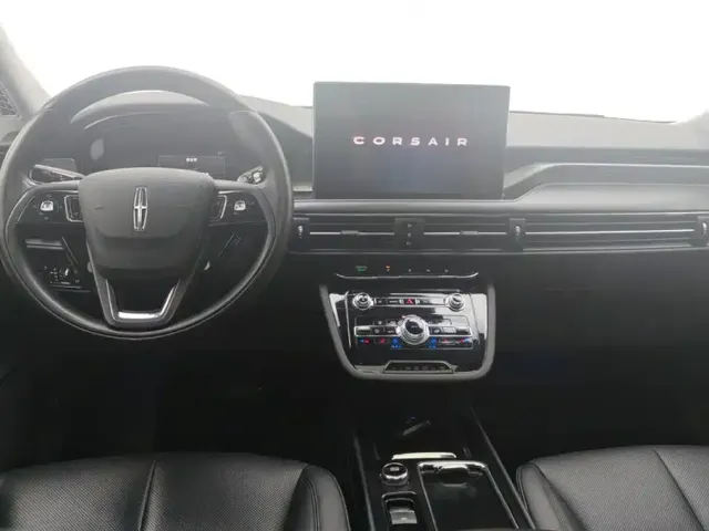 Lincoln Corsair — Фото автомобиля 12