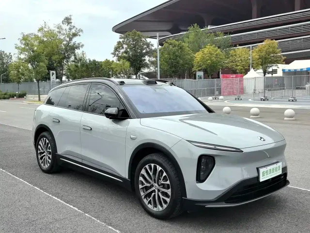 Nio ES6 — Фото автомобиля 15