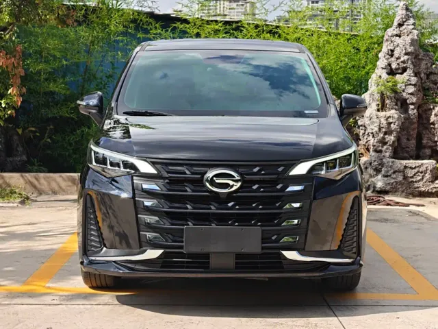 GAC Trumpchi M6 — Фото автомобиля 2