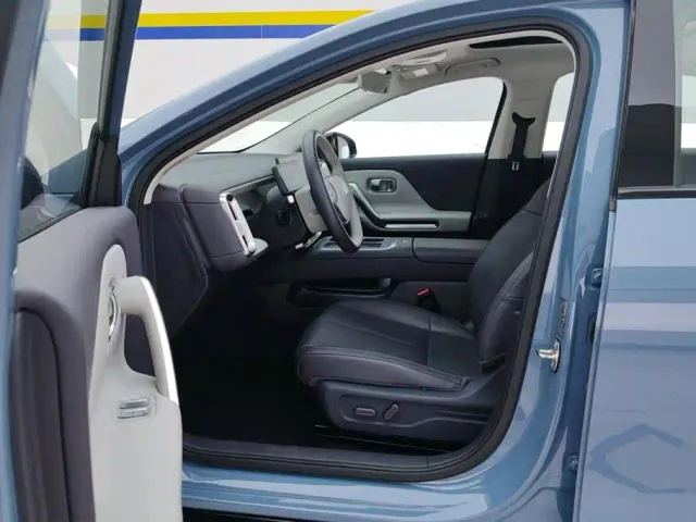 Leapmotor Leapmotor B01 2025 Model 550 Smart Edition — Фото автомобиля 9