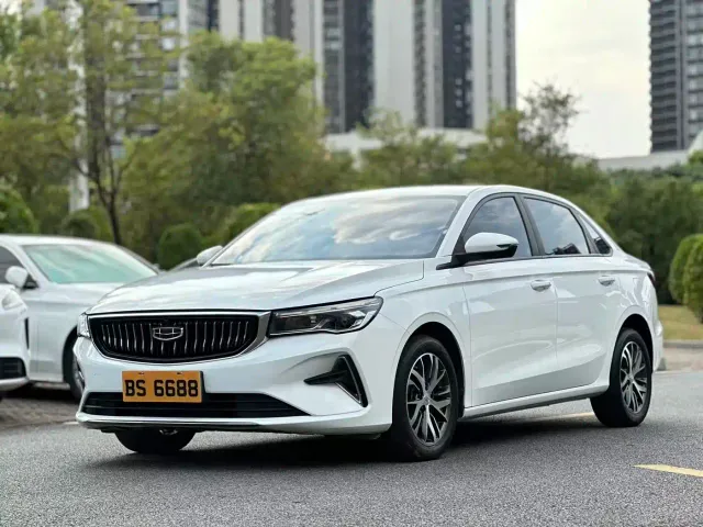 Фотография автомобиля — Geely Emgrand