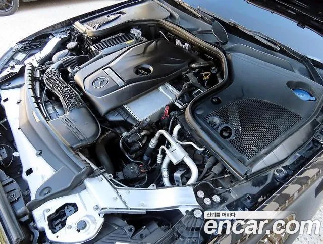 Mercedes-Benz E-Class — Фото автомобиля 19