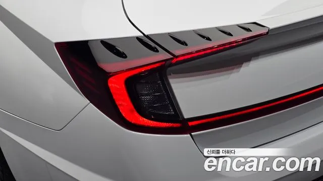 Hyundai Sonata Sonata (DN8) 2.0 LPG(Для проката) — Фото автомобиля 22