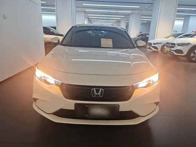 Honda Integra — Фото автомобиля 2