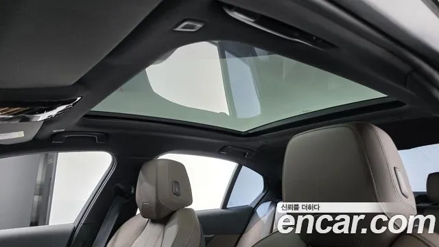 BMW 5-Series — Фото автомобиля 18