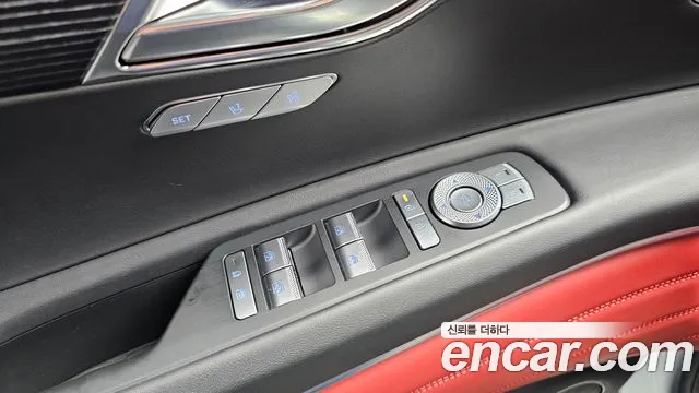 Genesis GV80 — Фото автомобиля 27